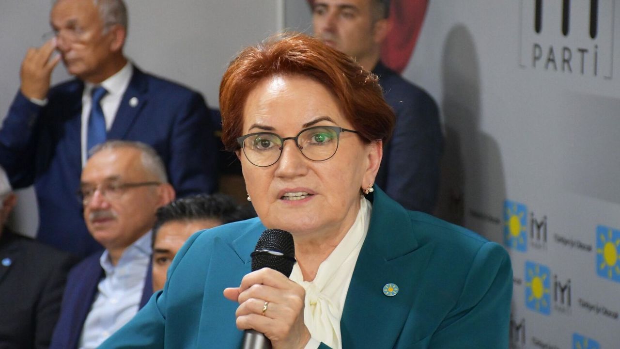 Meral Akşener, belediye başkan adaylarıyla rakiplerine meydan okudu