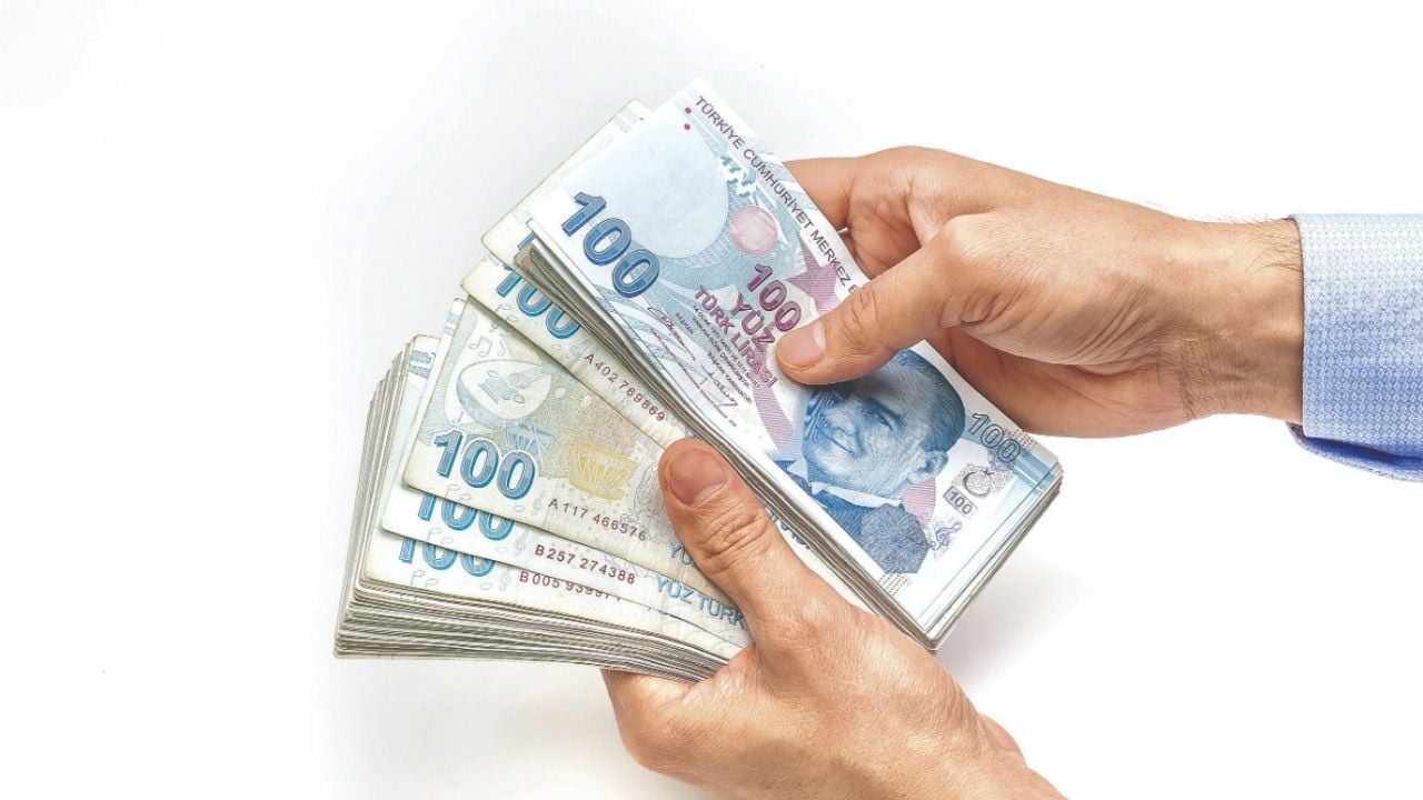 O banka kredi musluğunu açtı! Tek kuruş faiz almadan 350.000 TL kredi verecek: Üstelik 12 ay ödeme yok!