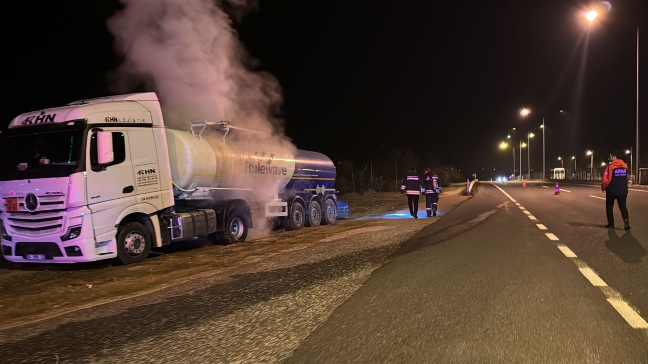 Bolu'da tankerden kimyasal sızdı: Ekipler alarma geçti