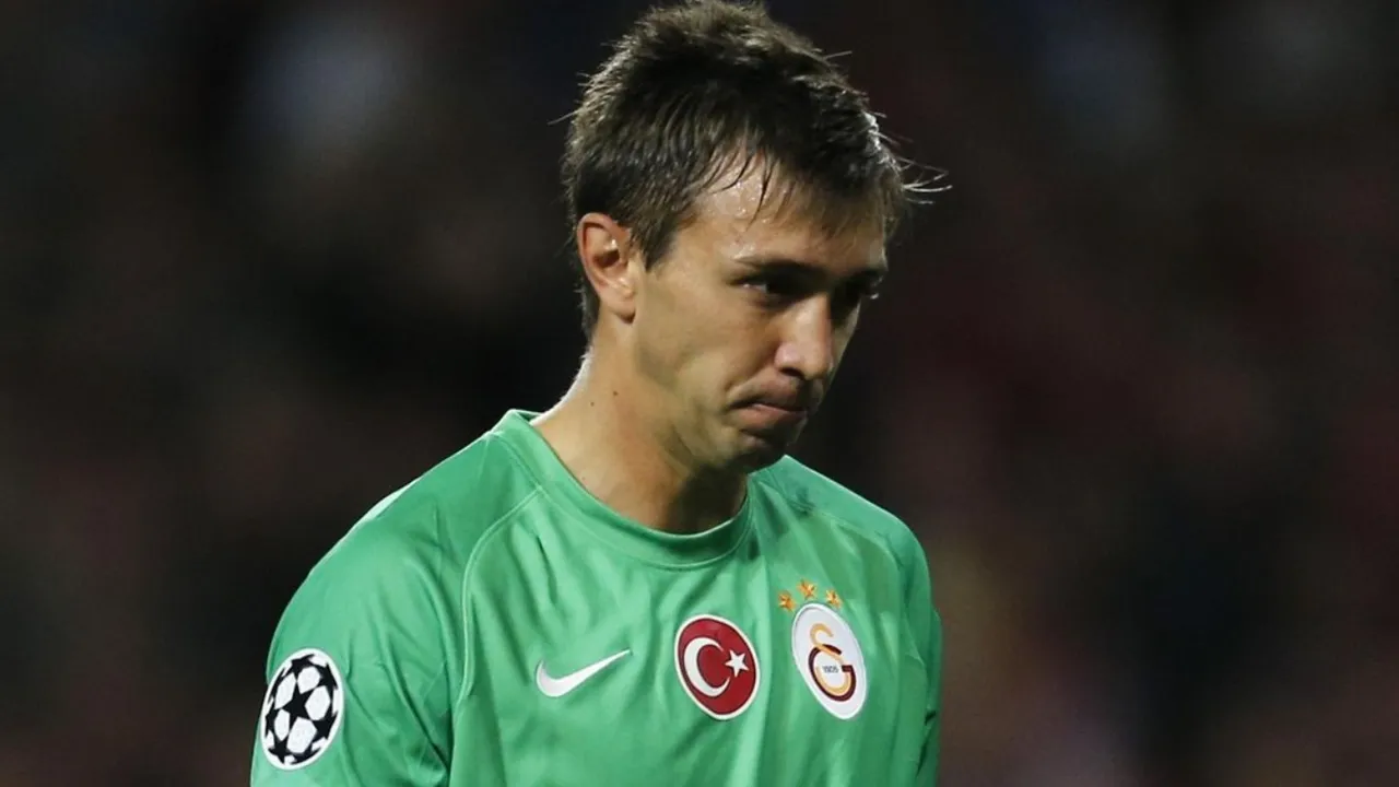 Galatasaray'da bir dönem kapanıyor: Muslera'nın yerine o isim geliyor