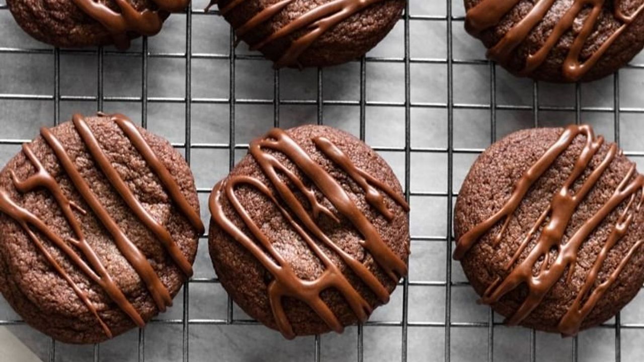 Evde Kolayca Yapabileceğiniz Browni Kurabiye Tarifi: Malzemeler ve Püf Noktaları