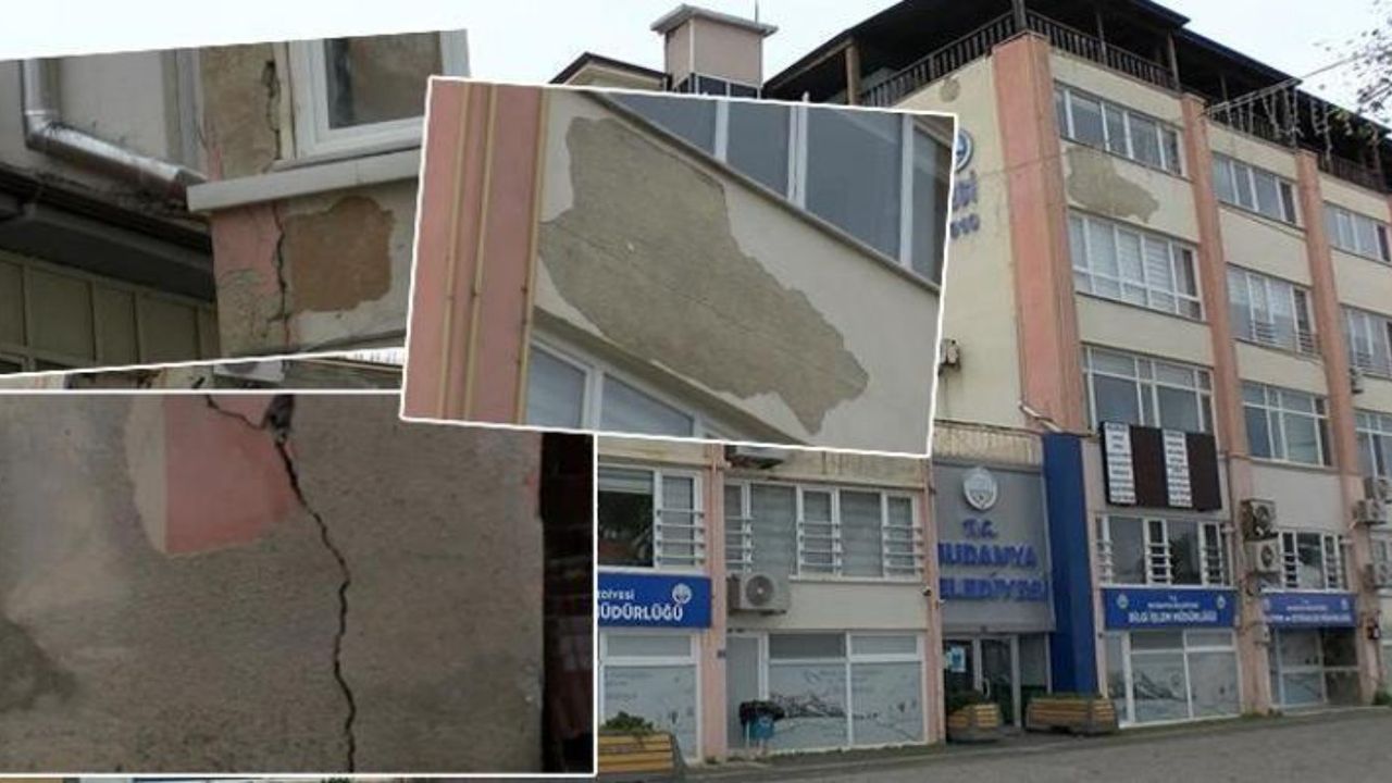 İstanbul ve Bursa'da Deprem Paniği! İnsanlar Sokağa Döküldü Yaralanmalar ve Binalarda Çatlaklar Var