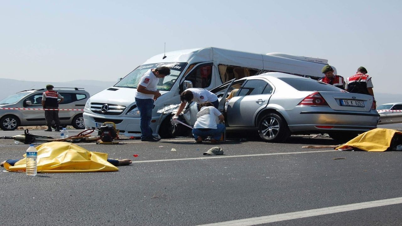 Trafikte 11 ayın bilançosu açıklandı: 2023'te 507 bin kaza 2 bin 774 can kaybı