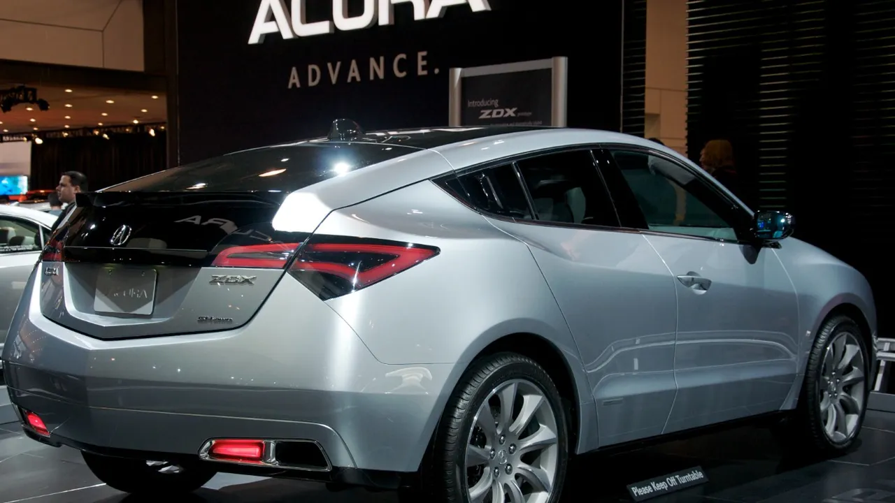 2024 Acura ZDX Fiyatları Açıklandı: Acura'nın İlk Elektrikli Modeli Tam Bir Canavar