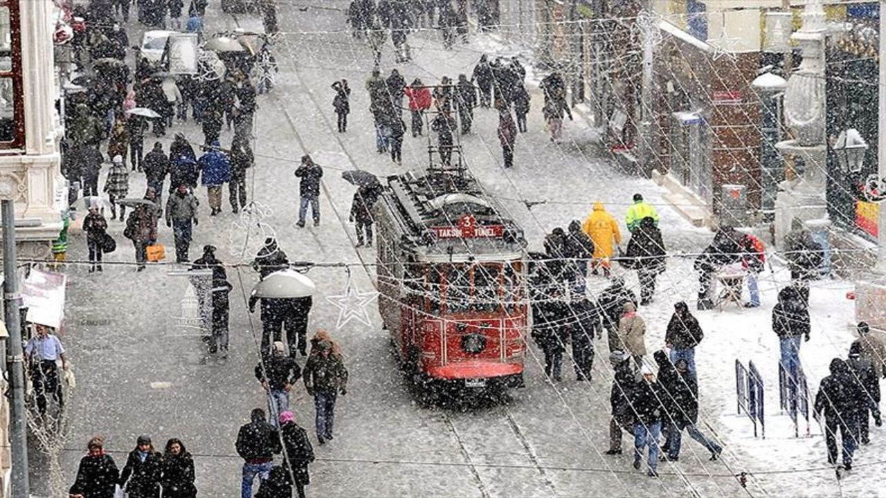 AKOM'dan İstanbul için gizli buzlanma uyarısı