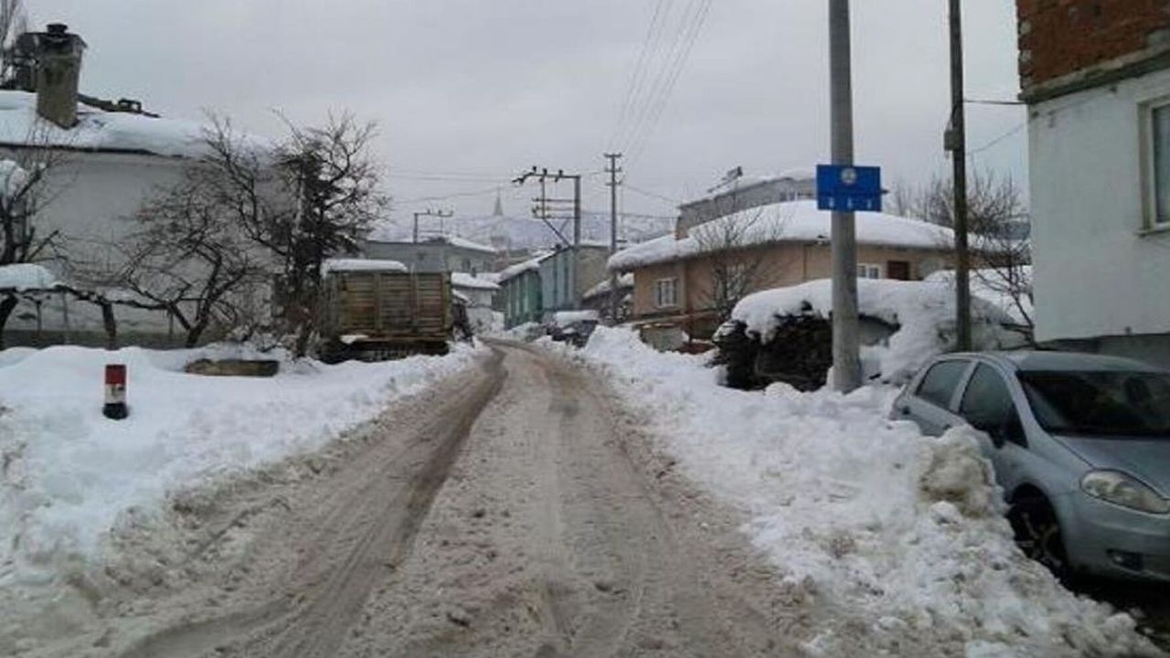 Ardahan'da sıcaklık değerleri eksi 28,4 dereceye düştü