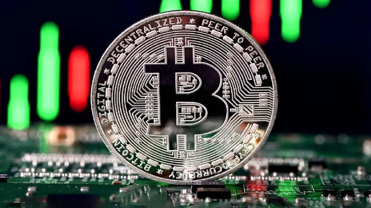 Dibe çakılan Bitcoin'de yükseliş sinyali! Uzman isim tarih verdi