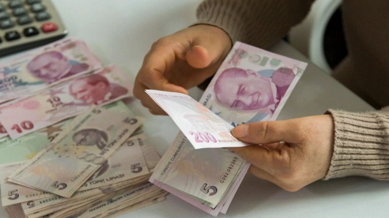 Elektrik faturası yüksek gelene müjde! 300 TL destek devreye girdi