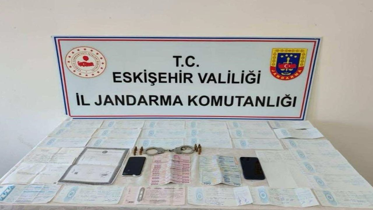 Eskişehir'de kara para aklama çetesine darbe: 3 şüpheli tutuklandı