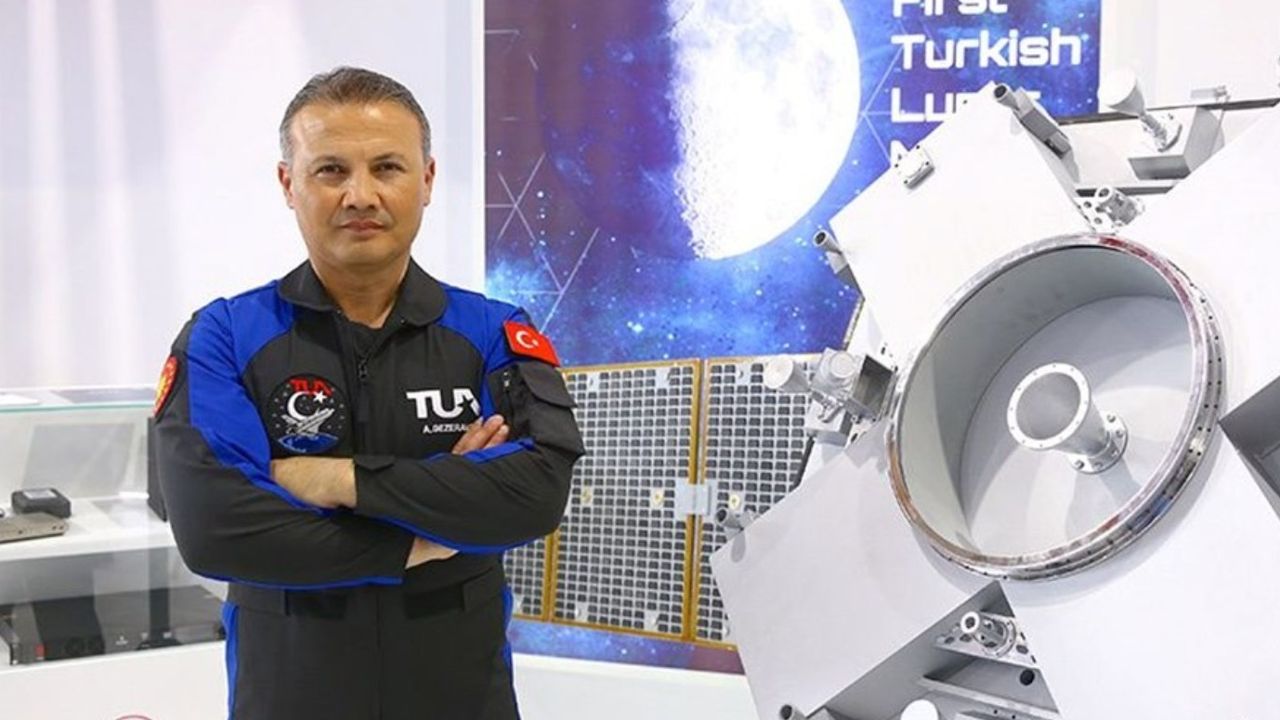 İlk Türk astronot Alper Gezeravcı'dan ilk mesaj: 'İstikbal göklerdedir'