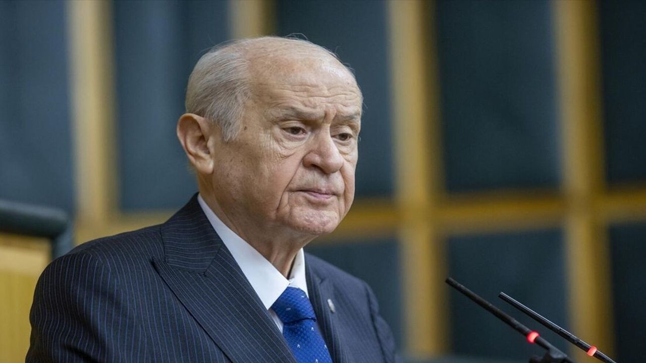 MHP Genel Başkanı Devlet Bahçeli'den Murat Kurum'a tebrik telefonu