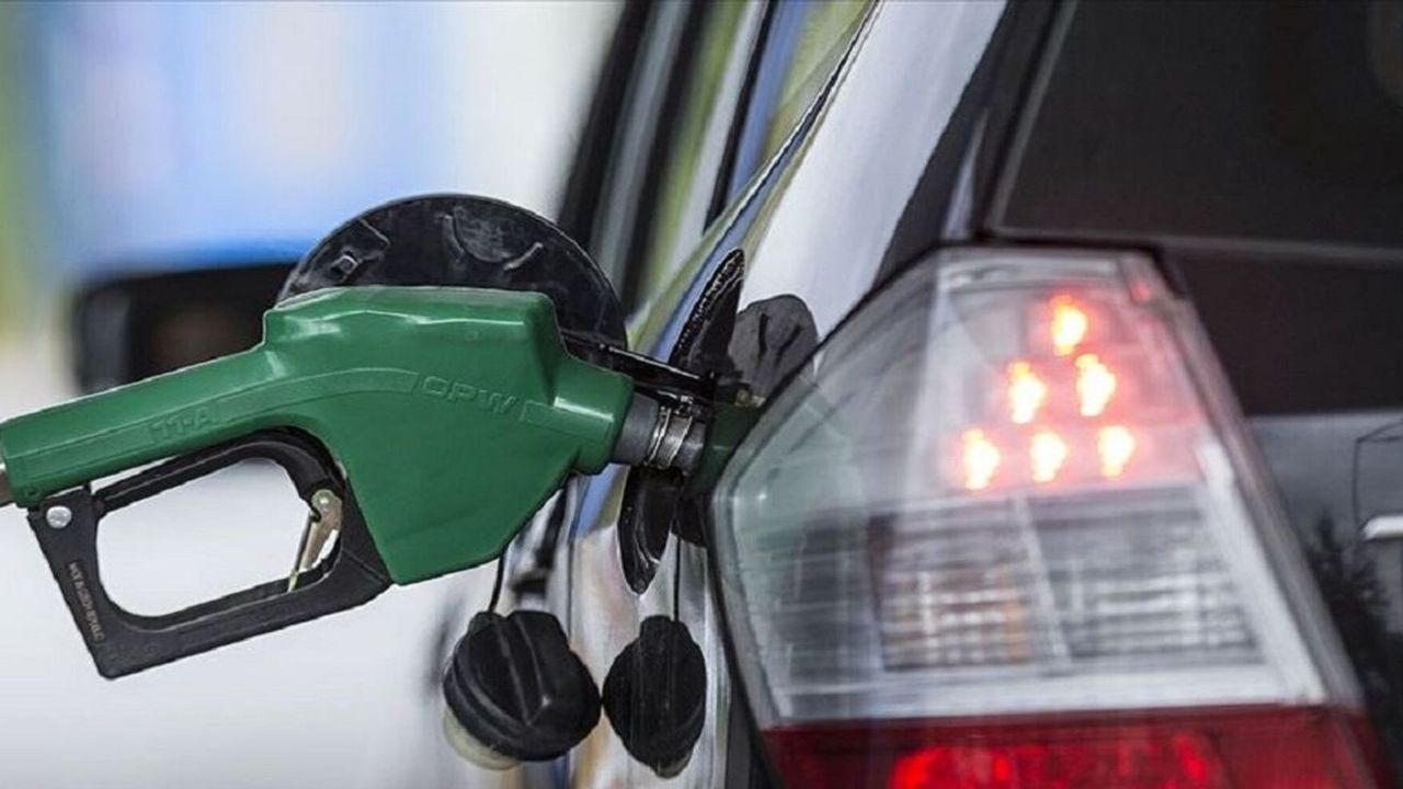Motorine rekor zam geldi: Zam sonrası akaryakıtlarda güncel ücretler nasıl oldu? İşte yanıtı!