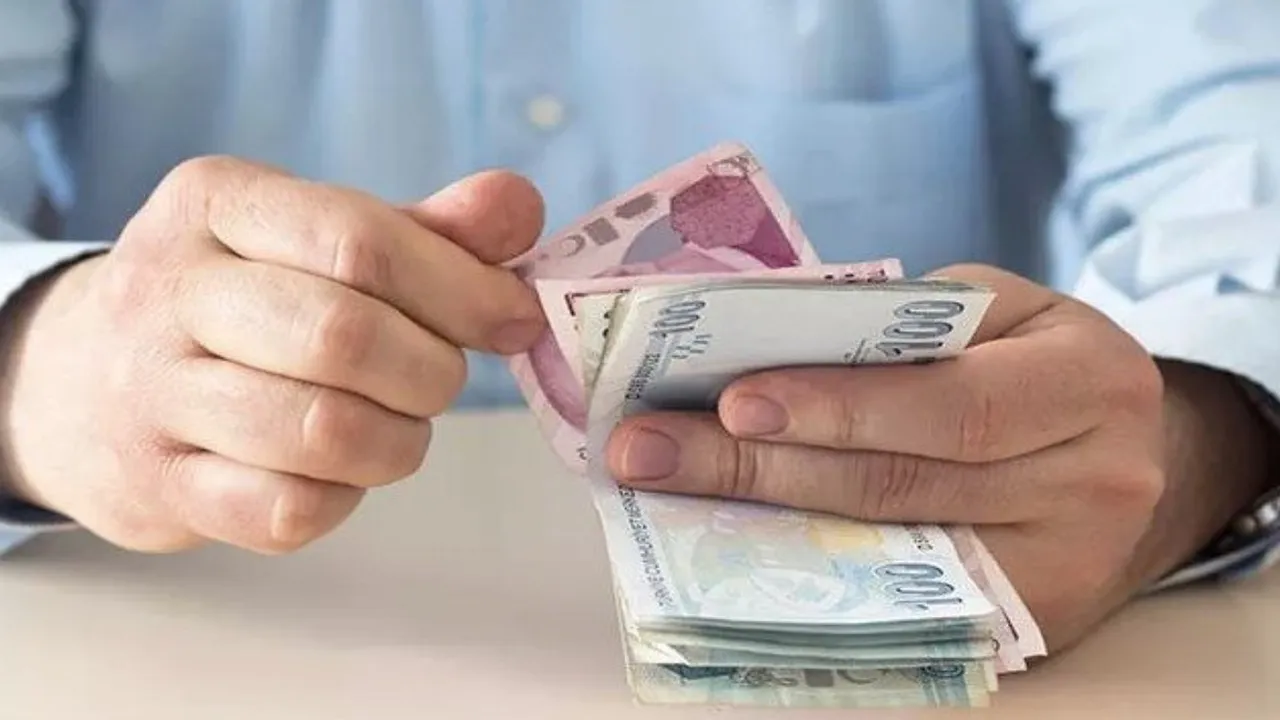 O bankadan emekliye 38.500 TL hoş geldin paketi! İstediğinizi seçip alacaksınız 