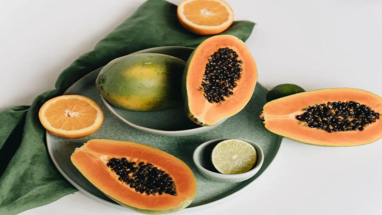 Papaya'nın şaşırtıcı gücü ile tanışın! Neden herkes onu yemeli? İşte tropik meyvenin gençlik sırrı!