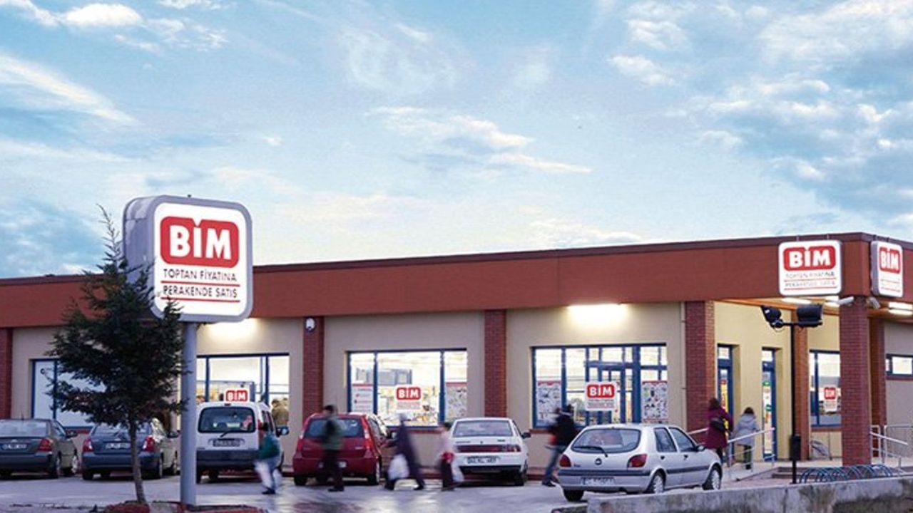 BİM’ den çeyiz hazırlayanlara tam destek! Yastık, nevresim, mutfak gereçlerinde akıl oynatacak indirimler