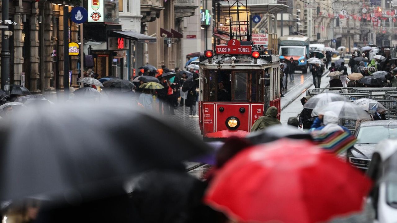 Hafta sonu hava nasıl olacak? İstanbul, Ankara, İzmir bölge bölge hava tahmin raporları