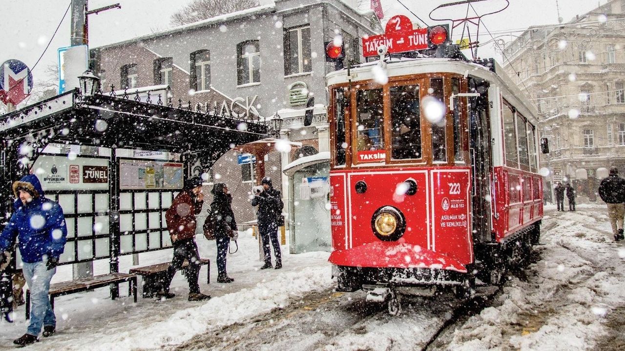 'İstanbul'a Şubat ve Mart'ta kar yağacak mı?' sorusunun cevabını uzman isim verdi