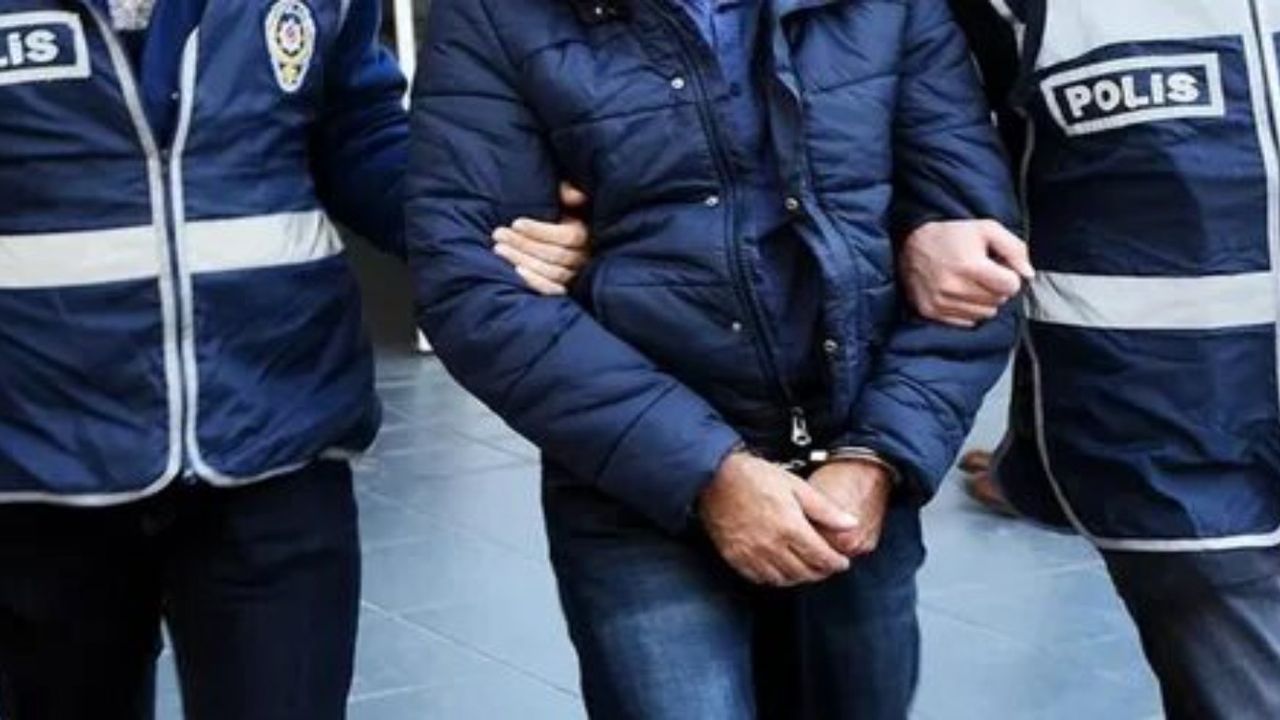 İstanbul'da terör operasyonu: 11 şüpheli çıkarıldıkları mahkemede tutuklandı