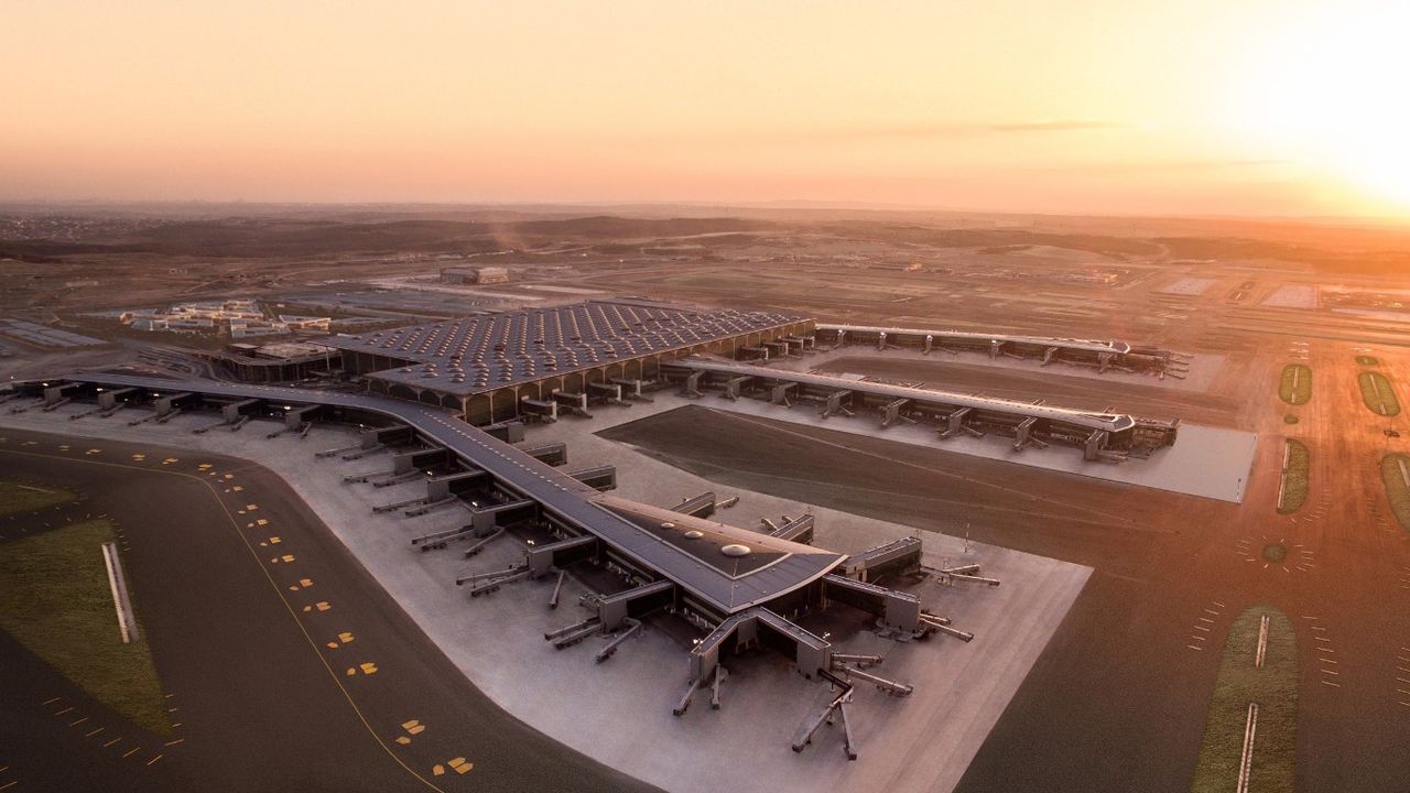 İstanbul Havalimanı'na gelecek yeni sistemi Bakan Uraloğlu duyurdu
