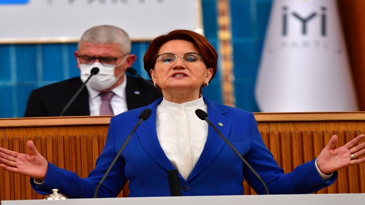 İYİ Parti aday tanıtım toplantısında ortalık karıştı: Meral Akşener Ankara İl Başkanı Yener Yıldırım’ı görevden aldı