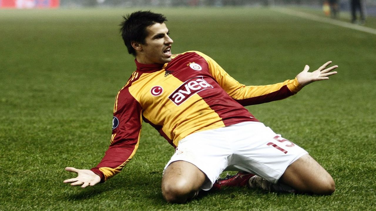 Milan Baros'a Galatasaray tepkisi çığ gibi büyüdü