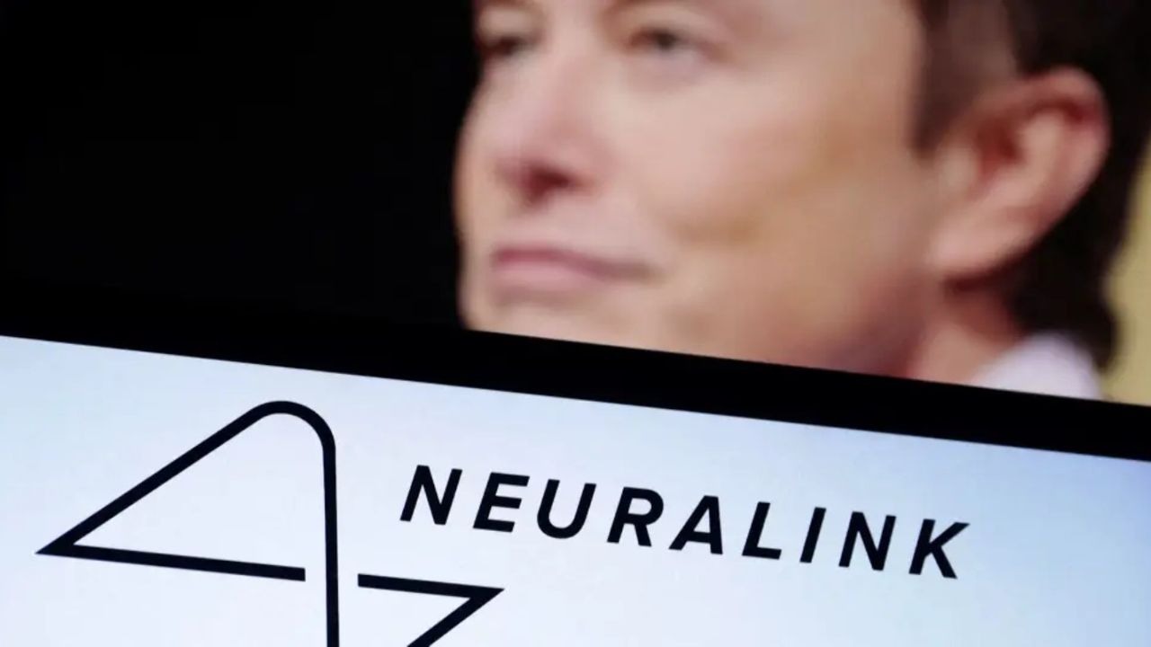 Neuralink, Tesla maaş paketi nedeniyle Elon Musk’a sahip çıktı!