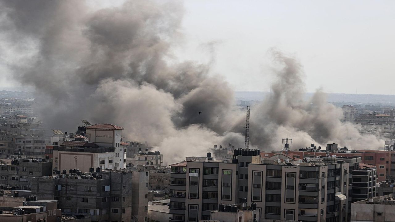 Paris'te CIA şefinin de katılımı ile dörtlü Gazze zirvesi