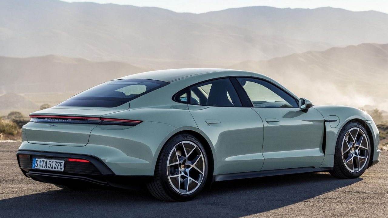 Tesla'yı Tekmeleyecek Olan Elektrikli 2025 Porsche Taycan Turbo S Ortaya Çıktı