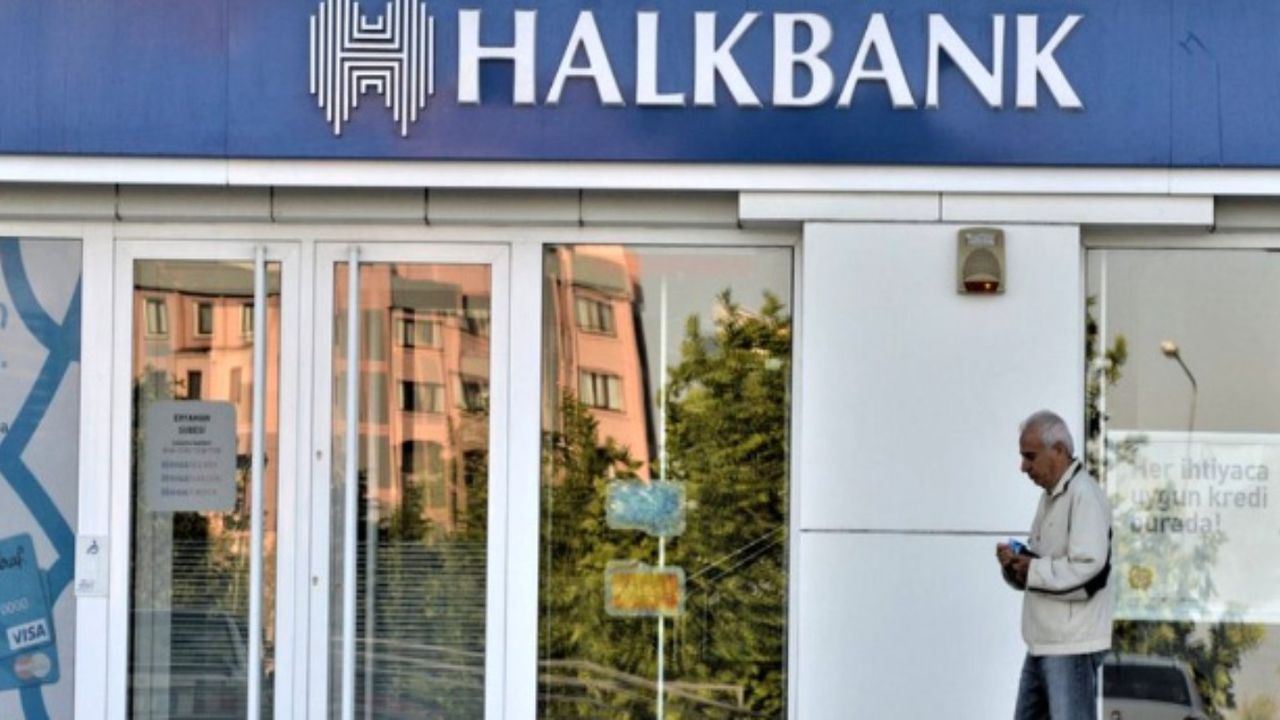 400.000 TL taşıt kredisinde faizler düşürüldü! Halkbank bol keseden taksitli veriyor