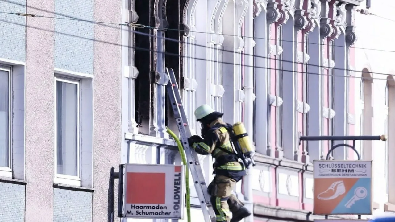 Almanya'da Türk ailenin evi kundaklandı: 4 kişi yaşamını yitirdi 