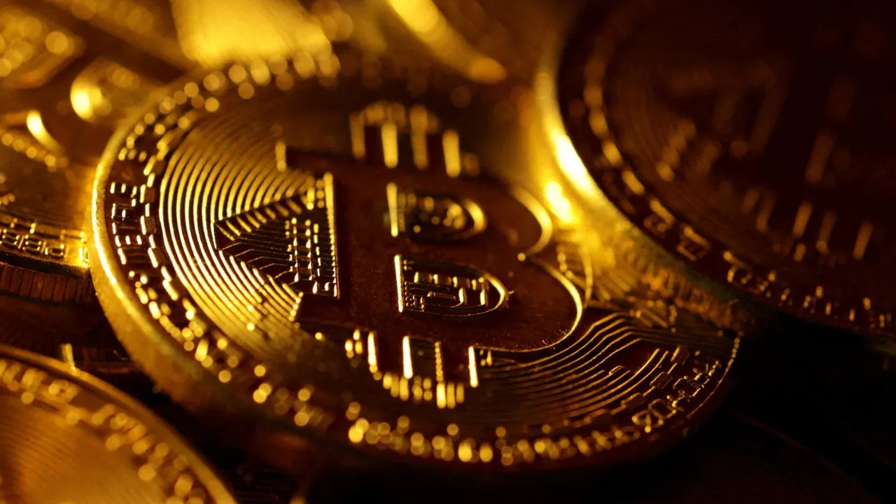 Bitcoin son 24 saatte yüzde 7,4 düştü
