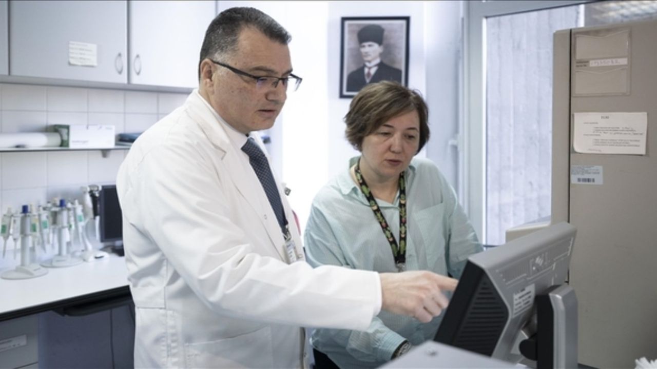 Çocuklarda böbrek yetmezliğinin sırrı çözüldü! Türk bilim insanları tarihi bir keşfe imza attı