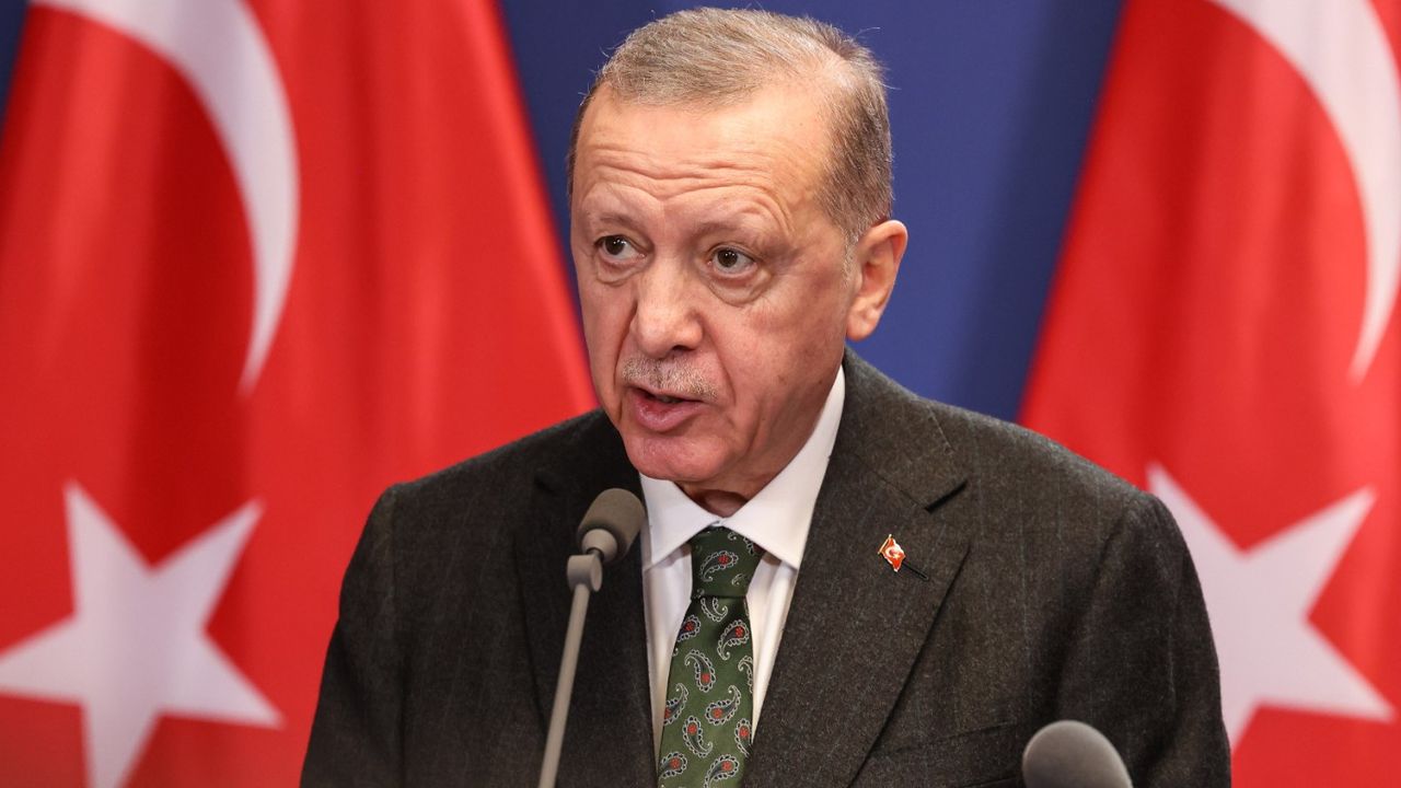 Cumhurbaşkanı Erdoğan, İstiklal Marşı'nın Kabulü ve Mehmet Akif Ersoy'u Anma Günü Dolayısıyla Bir Mesaj Yayımladı