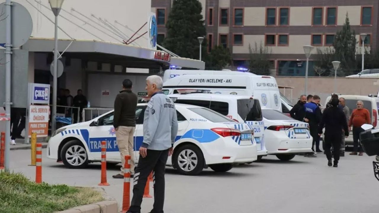 Denizli’de hastane kafeteryasında cinayet girişimi: 2 kişi ateş açtı, 7 kişi vuruldu! 2 kişinin durumu kritik