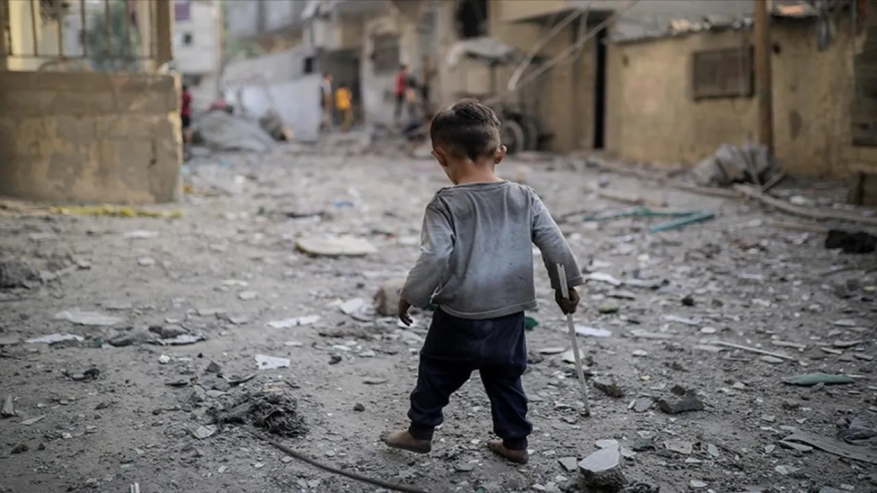 Gazze’de çocuklar açlıktan ölüyor: Bir çocuk daha hayatını kaybetti