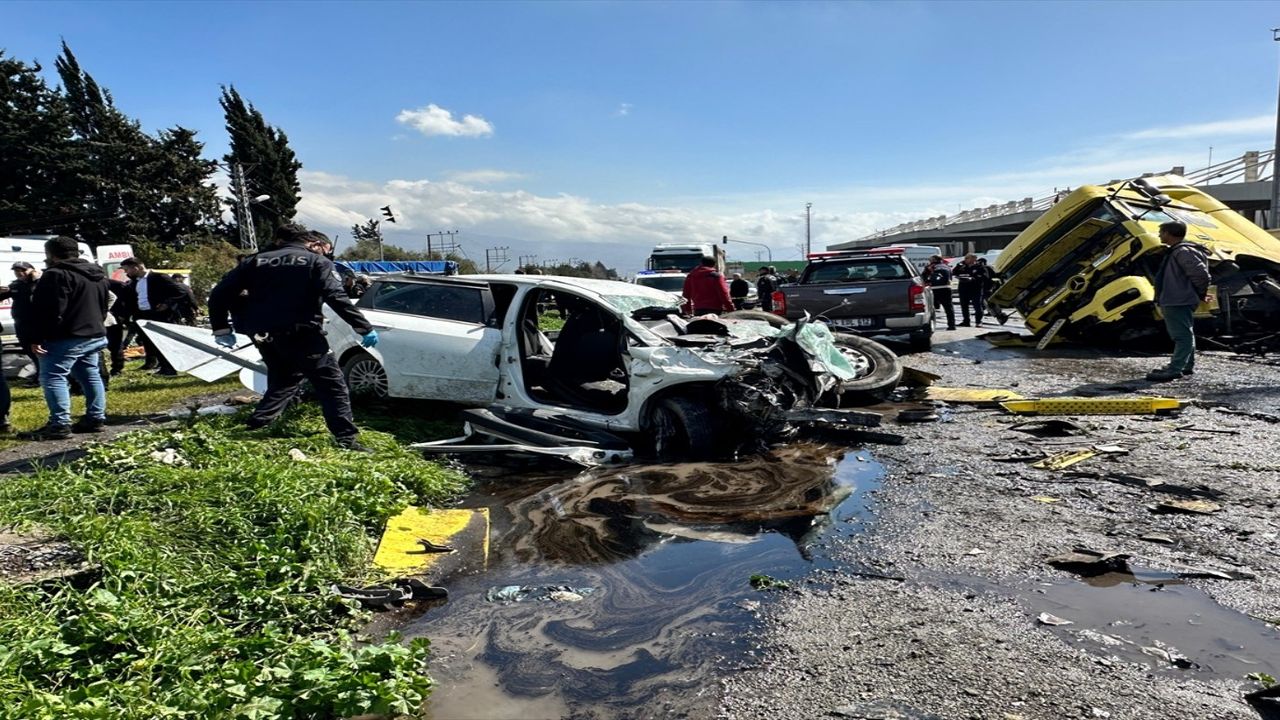 Hatay’daki kaza facia yarattı: 6 kişi hayatını kaybetti