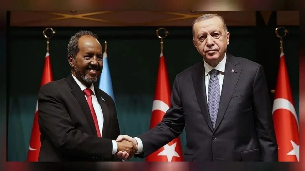Cumhurbaşkanı Erdoğan, Somali Cumhurbaşkanı Mahmud ile Antalya’da bir araya geldi!