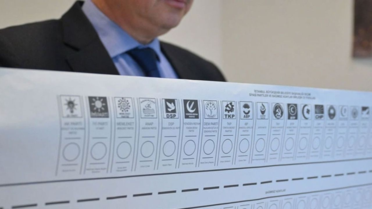 İstanbul Büyükşehir Belediye Başkanlığı seçimi oy pusulası değişti: İşte yeni pusula