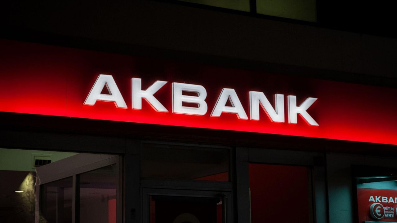 Akbank 81 ildeki şubelerine duyurdu! 100.000 TL düşük faizli borç kapatma kredisi onayı çıktı