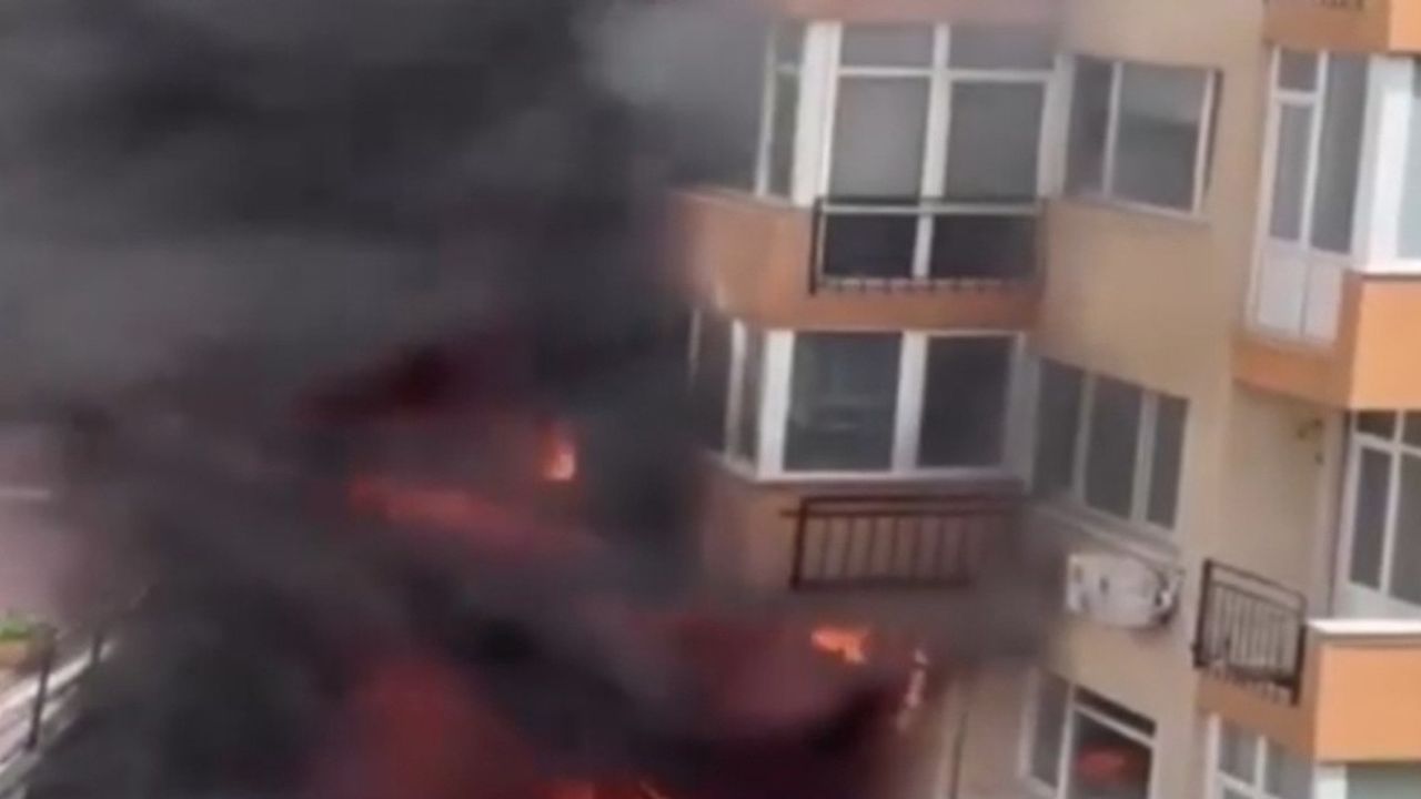 Beşiktaş'taki yangının başlama anları saniye saniye görüntülendi