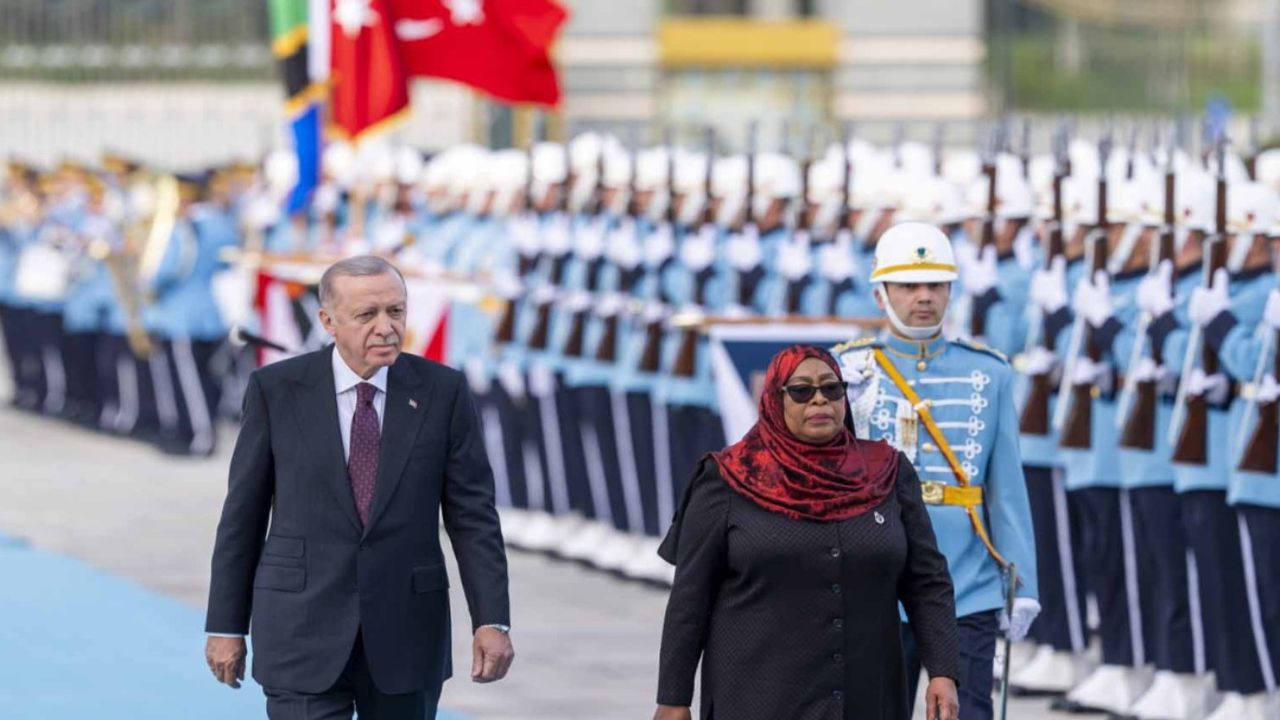 Cumhurbaşkanı Erdoğan, Tanzanya Cumhurbaşkanı Hassan'ı resmi ziyarette ağırladı