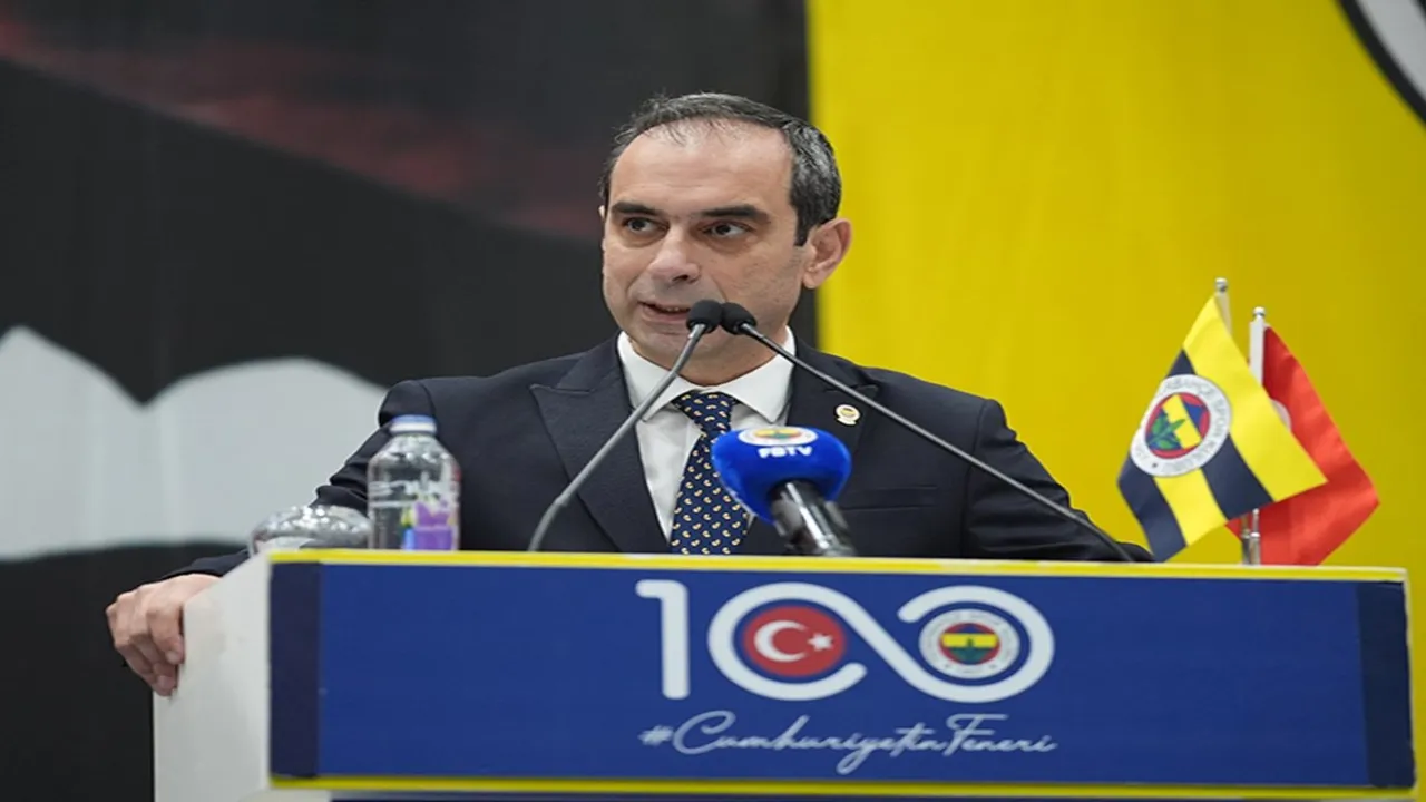 Fenerbahçe’nin yeni divan kurulu başkanı belli oldu: Şekip Mosturoğlu seçildi