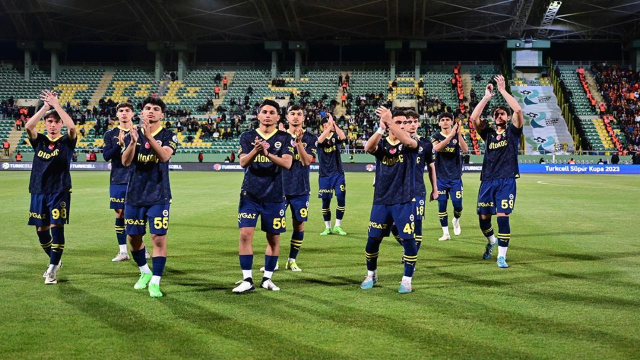 Fenerbahçe, Süper Kupa maçında sahadan çekilmesi nedeniyle PFDK’ya sevk edildi