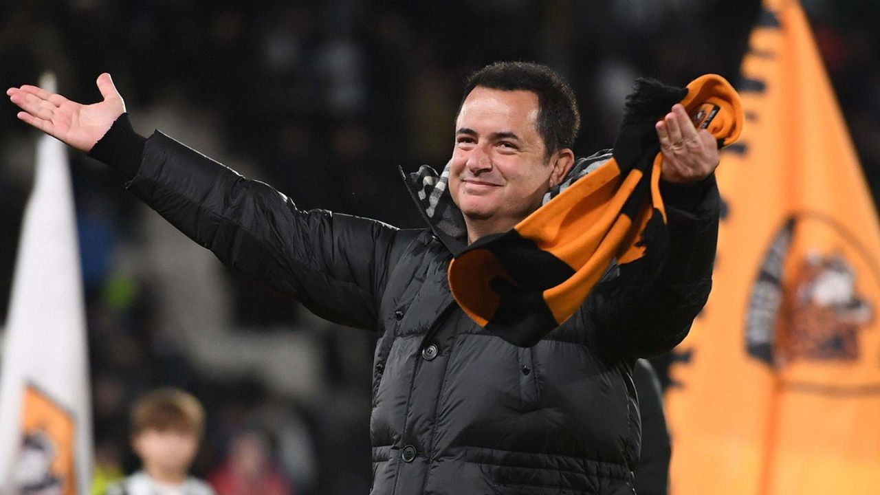 Hull City, 6 maç yenilgi serisini Cardiff City ile bozdu!