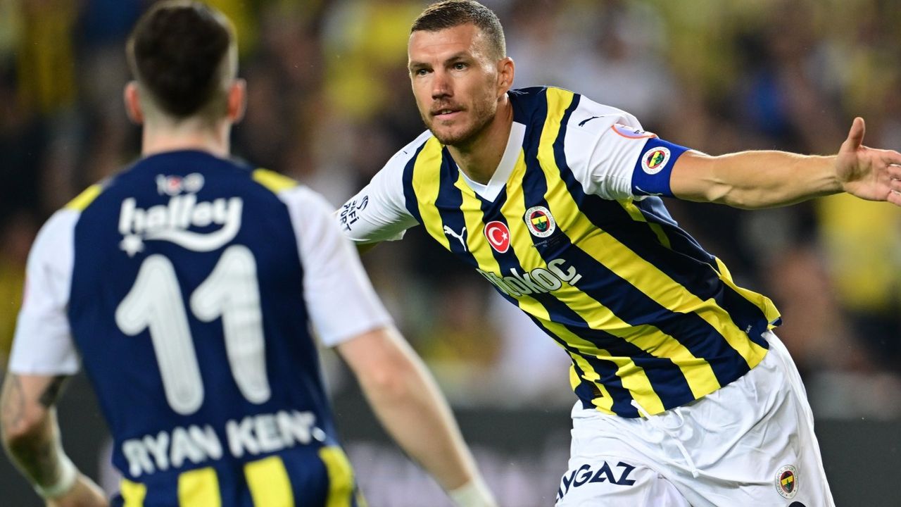 Icardi'den Fenerbahçeli rakibi Dzeko'ya manidar gönderme