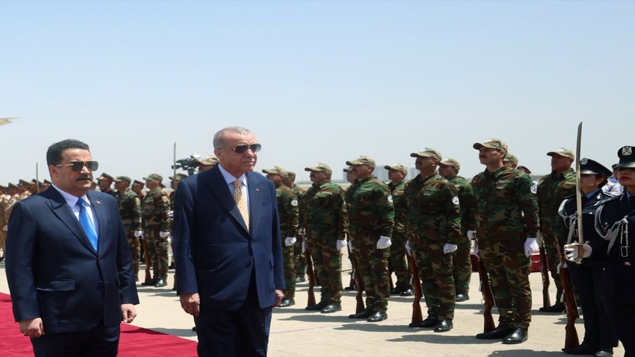 Irak’tan Cumhurbaşkanı Erdoğan’a resmi törenle karşılama