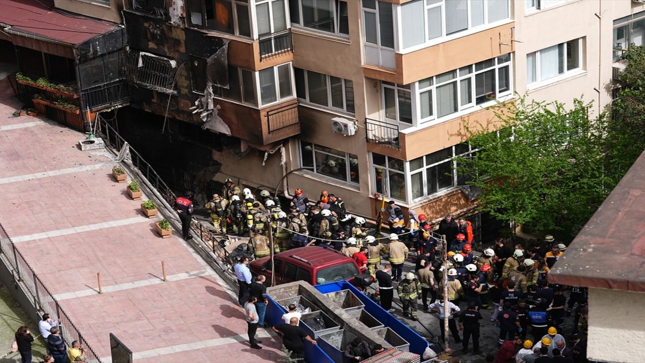 İstanbul’daki yangında hayatını kaybeden kişi sayısı 10’a yükseldi