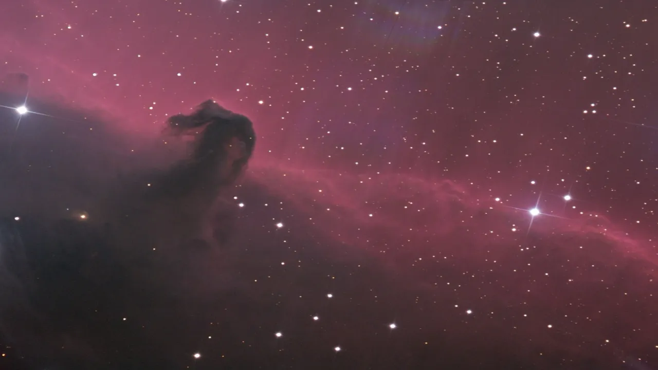 James Webb Uzay Teleskobu’ndan muhteşem görüntü: Atbaşı Bulutsusu’nu yakalamayı başardı