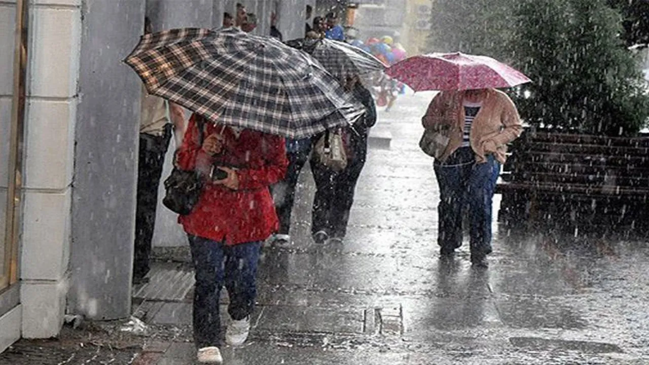 Meteorolojiden İstanbul dahil pek çok ile sağanak uyarısı