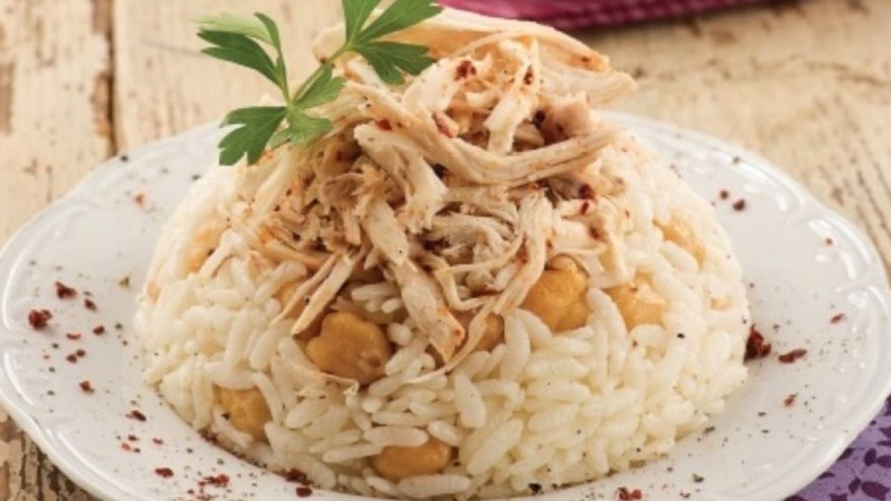 Pirinç pilavının lezzetini beşe katlayan teknik! Asla lapa olmuyor